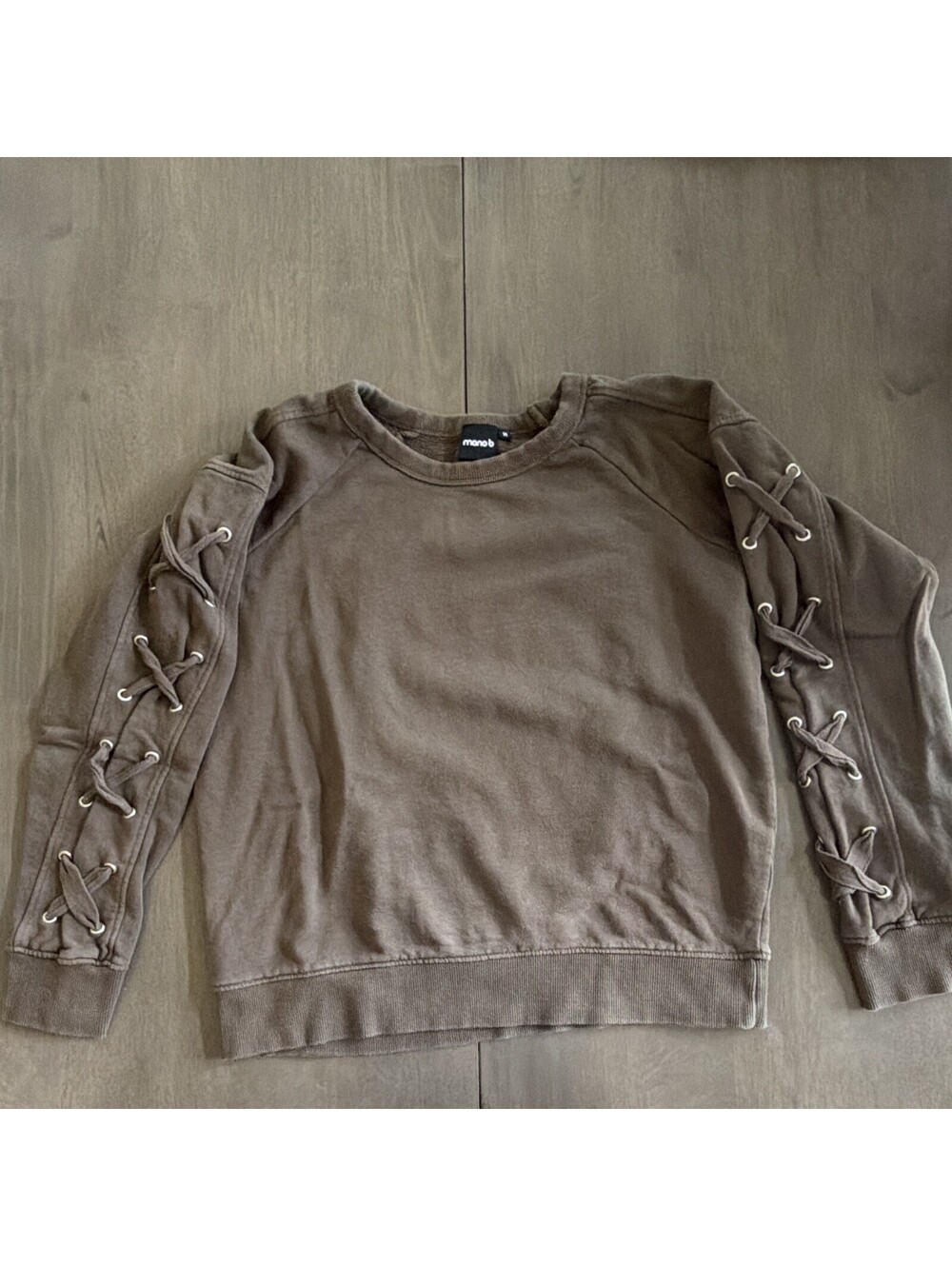 Mono B Womenβs Crewneck Pullover Fleece Sweatshirt Brown Solid Lace-Up Raglan M